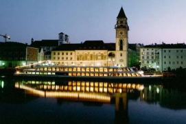 Schiffahrt auf der Donau - Einstieg in Passau
